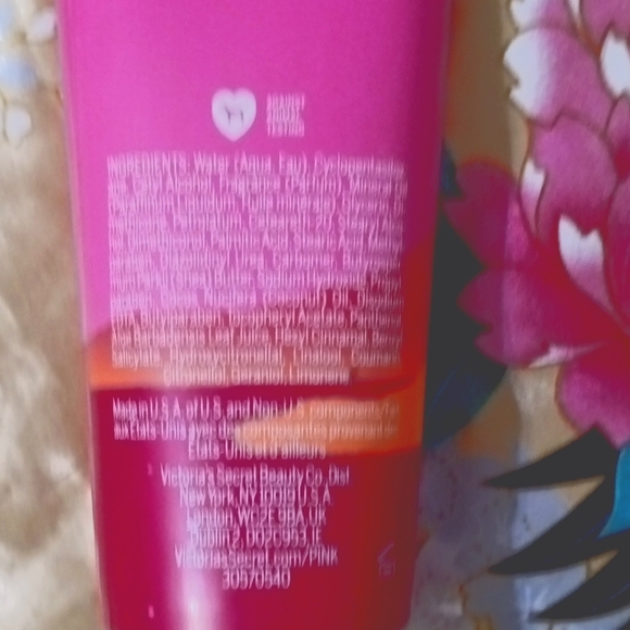 Pink Paradise Bloom lotion - Picture 3 of 3